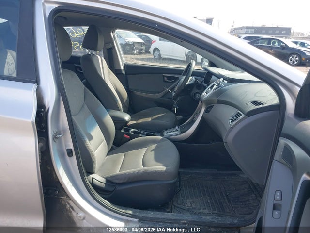 12586003 :رقم المزاد ، 5NPDH4AE2DH155900 vin ، 2013 Hyundai Elantra مزاد بيع