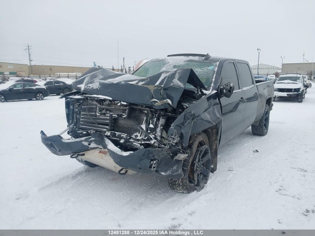 3GCUKSEJ0JG296692 Chevrolet Silverado 1500 2lz