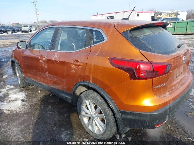 JN1BJ1CP9JW160268 Nissan Qashqai S/sv