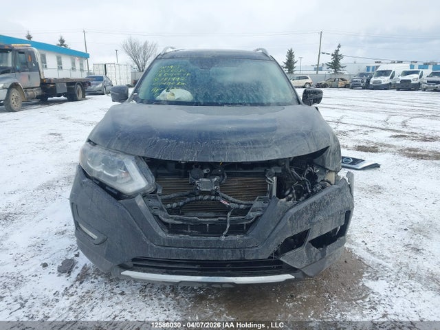 5N1AT2MVXJC781442 Nissan Rogue Sv/sl
