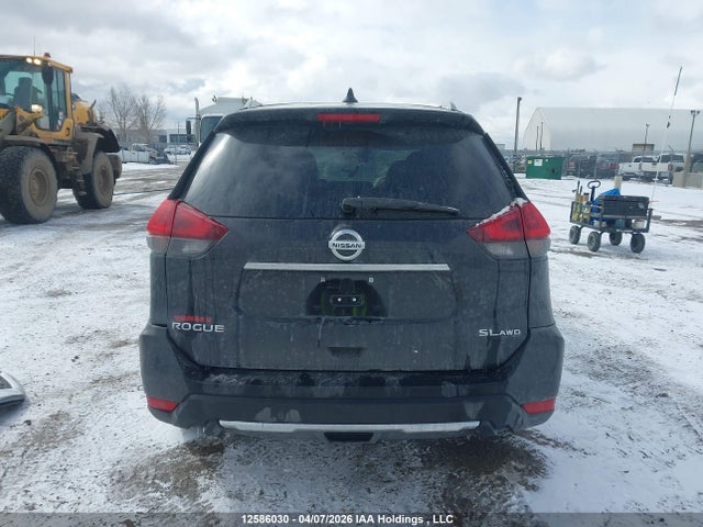 5N1AT2MVXJC781442 Nissan Rogue Sv/sl