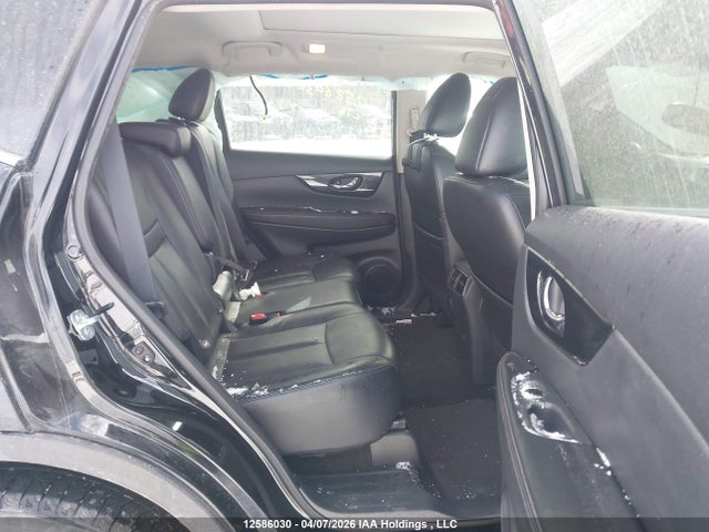 5N1AT2MVXJC781442 Nissan Rogue Sv/sl