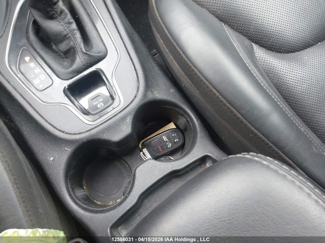 12586031 :رقم المزاد ، 1C4PJMDX5KD415448 vin ، 2019 Jeep Cherokee Limited مزاد بيع