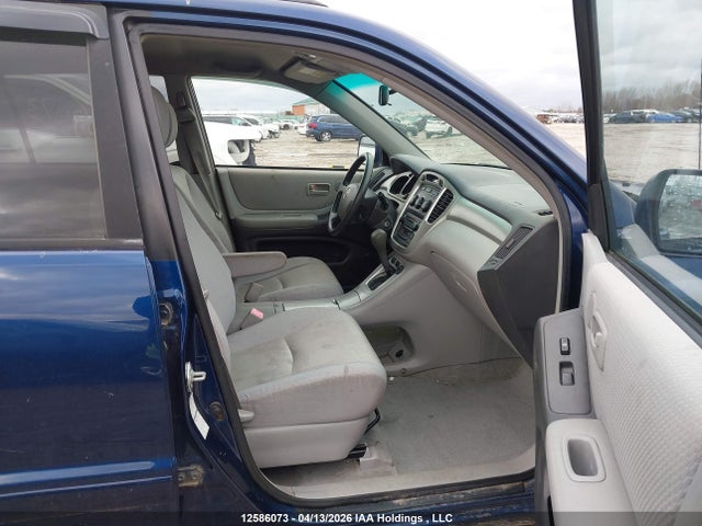 12586073 :رقم المزاد ، JTEHP21A140027064 vin ، 2004 Toyota Highlander Limited مزاد بيع