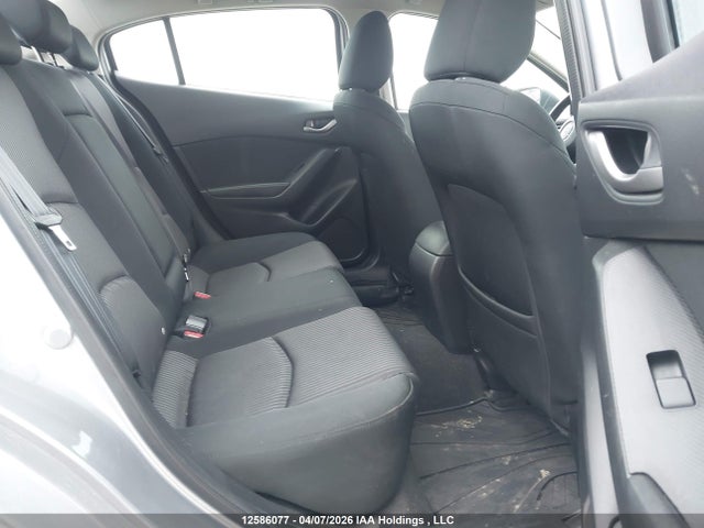 JM1BM1V7XE1176855 Mazda Mazda3 Gs-sky