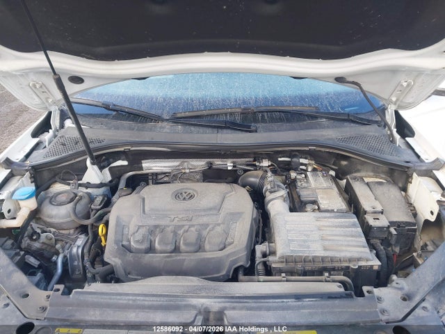 12586092 :رقم المزاد ، 3VV4B7AX3LM162577 vin ، 2020 Volkswagen Tiguan Sel Premium R-line مزاد بيع