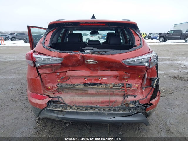 KM8J3CA25GU212131 Hyundai Tucson Limited