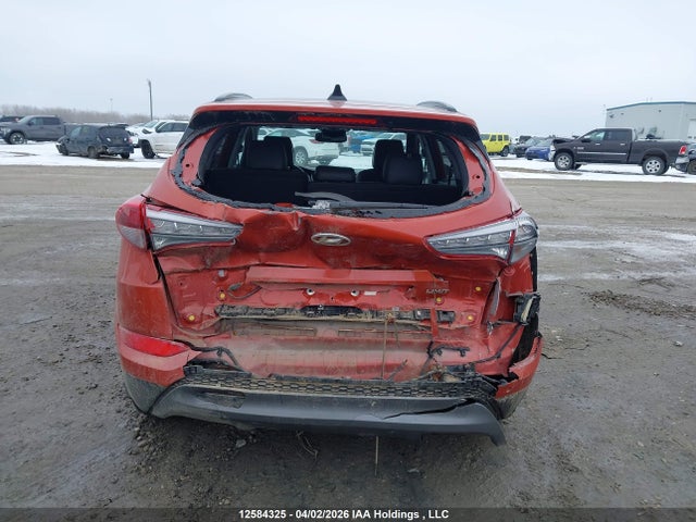 KM8J3CA25GU212131 Hyundai Tucson Limited