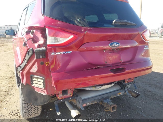 1FMCU9G93FUC08736 Ford ESCAPE SE