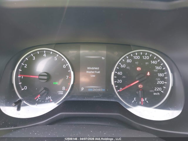 2020 Toyota Rav4 Le მანქანა იყიდება აუქციონზე, vin: 2T3B1RFV2LC098298, აუქციონის ნომერი: 12586146
