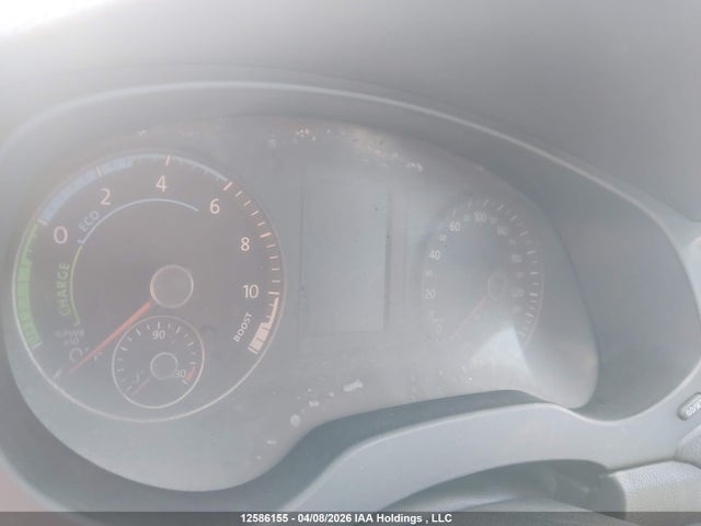 2013 Volkswagen Jetta Hybrid მანქანა იყიდება აუქციონზე, vin: 3VW637AJ2DM267206, აუქციონის ნომერი: 12586155
