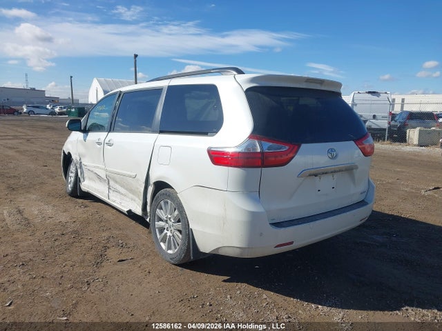 2017 Toyota Sienna Xle/limited მანქანა იყიდება აუქციონზე, vin: 5TDYZ3DC0HS863565, აუქციონის ნომერი: 12586162