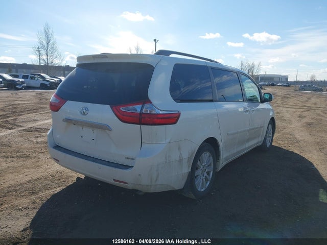 2017 Toyota Sienna Xle/limited მანქანა იყიდება აუქციონზე, vin: 5TDYZ3DC0HS863565, აუქციონის ნომერი: 12586162
