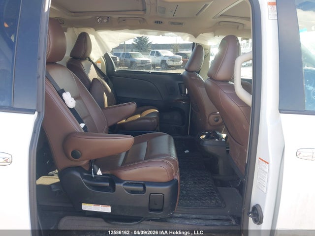 2017 Toyota Sienna Xle/limited მანქანა იყიდება აუქციონზე, vin: 5TDYZ3DC0HS863565, აუქციონის ნომერი: 12586162