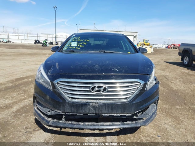 Продажа на аукционе авто 2015 Hyundai Sonata Sport/limited, vin: 5NPE34AF2FH240590, номер лота: 12586172