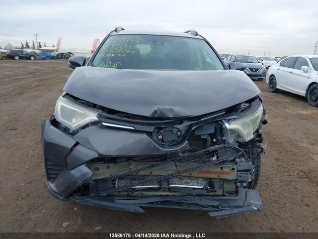 12586178 :رقم المزاد ، 2T3BFREV3HW625256 vin ، 2017 Toyota Rav4 Le مزاد بيع