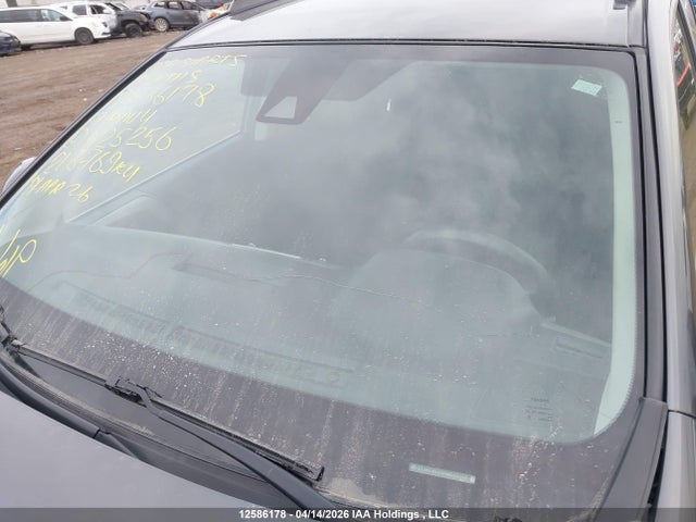 12586178 :رقم المزاد ، 2T3BFREV3HW625256 vin ، 2017 Toyota Rav4 Le مزاد بيع