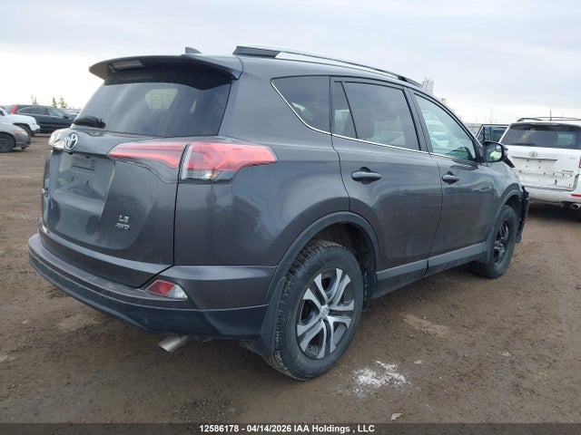 12586178 :رقم المزاد ، 2T3BFREV3HW625256 vin ، 2017 Toyota Rav4 Le مزاد بيع