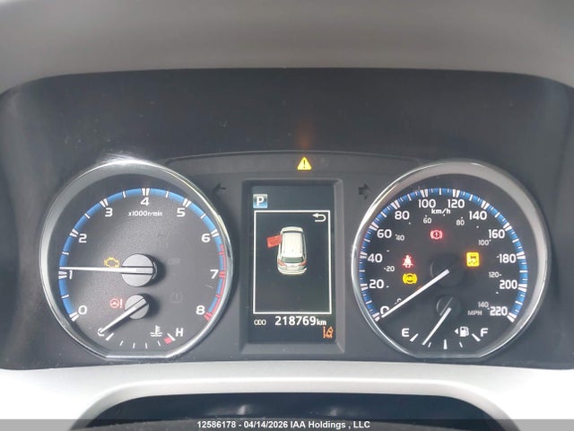 12586178 :رقم المزاد ، 2T3BFREV3HW625256 vin ، 2017 Toyota Rav4 Le مزاد بيع