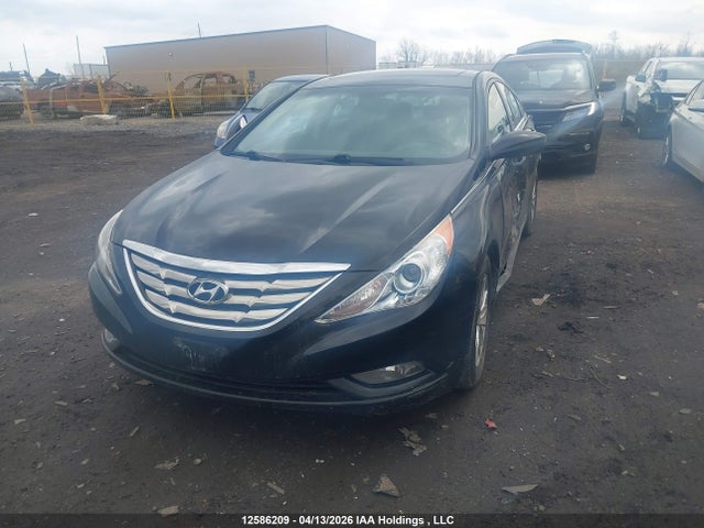 2013 Hyundai Sonata Gls მანქანა იყიდება აუქციონზე, vin: 5NPEB4AC0DH641643, აუქციონის ნომერი: 12586209