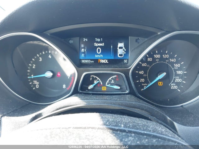 1FADP3K22JL317488 Ford FOCUS SE