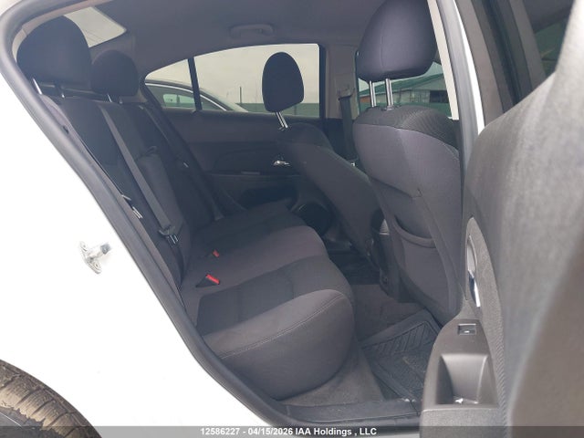 12586227 :رقم المزاد ، 1G1PC5SB6F7153301 vin ، 2015 Chevrolet Cruze 1lt مزاد بيع