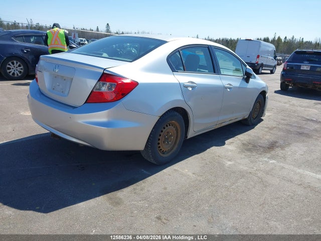 Продаж на аукціоні авто 2012 Honda Civic Lx, vin: 2HGFB2F4XCH106726, номер лоту: 12586236