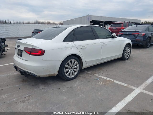 2013 Audi A4 Premium მანქანა იყიდება აუქციონზე, vin: WAUBFCFL1DN008267, აუქციონის ნომერი: 12586244