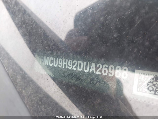 2013 Ford Escape მანქანა იყიდება აუქციონზე, vin: 1FMCU9H92DUA26988, აუქციონის ნომერი: 12586249