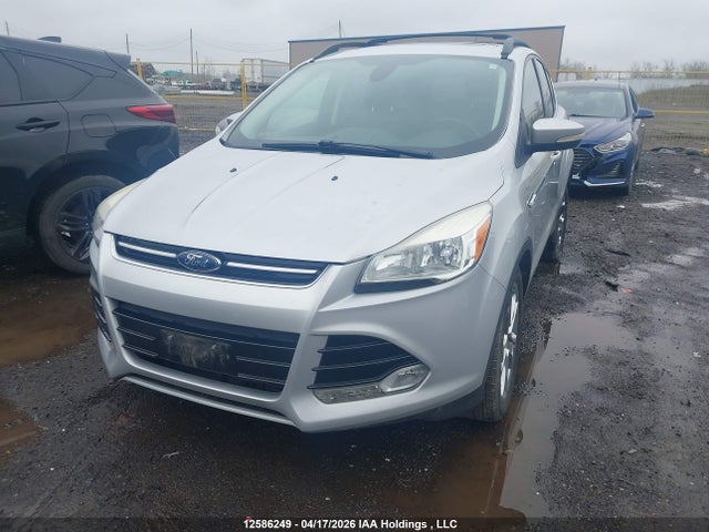 2013 Ford Escape მანქანა იყიდება აუქციონზე, vin: 1FMCU9H92DUA26988, აუქციონის ნომერი: 12586249