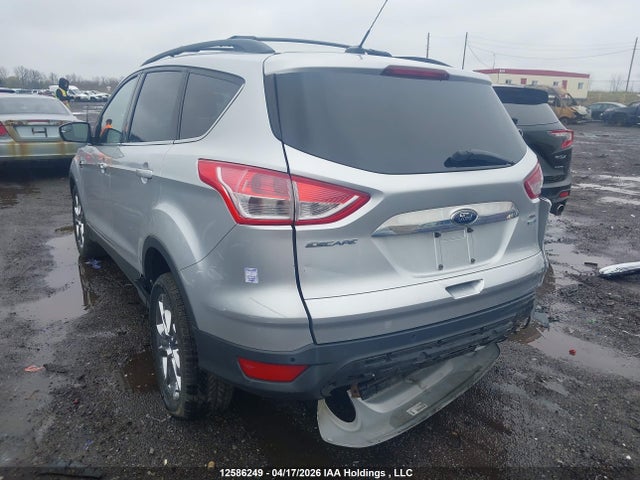2013 Ford Escape მანქანა იყიდება აუქციონზე, vin: 1FMCU9H92DUA26988, აუქციონის ნომერი: 12586249