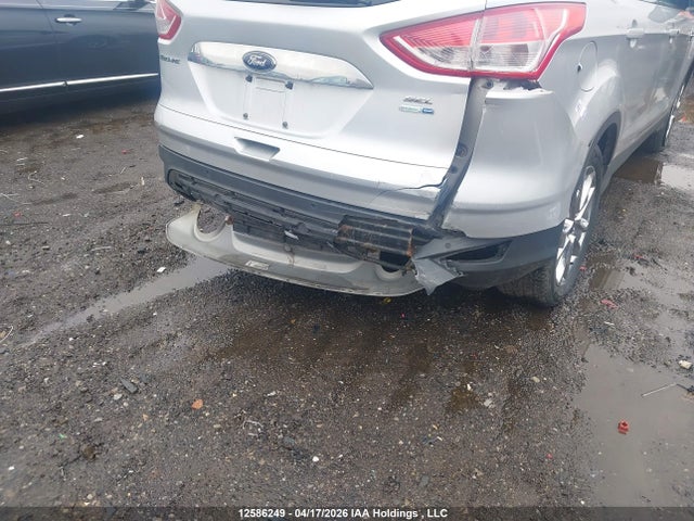 2013 Ford Escape მანქანა იყიდება აუქციონზე, vin: 1FMCU9H92DUA26988, აუქციონის ნომერი: 12586249