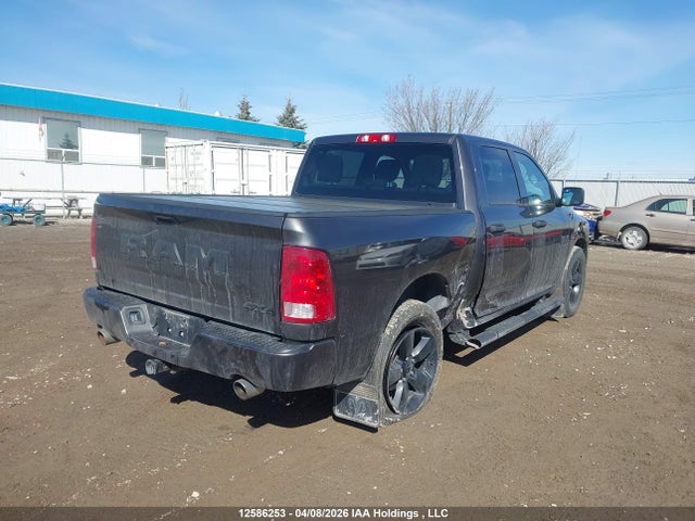 12586253 :رقم المزاد ، 3C6RR7KT1LG312655 vin ، 2020 Ram 1500 Classic Tradesman/express مزاد بيع
