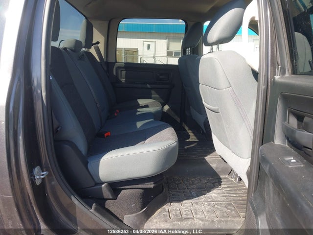 12586253 :رقم المزاد ، 3C6RR7KT1LG312655 vin ، 2020 Ram 1500 Classic Tradesman/express مزاد بيع