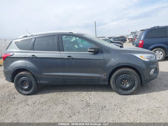 Aukcja sprzedaży 2019 Ford Escape Titanium, vin: 1FMCU9J92KUB35877, numer aukcji: 12586254