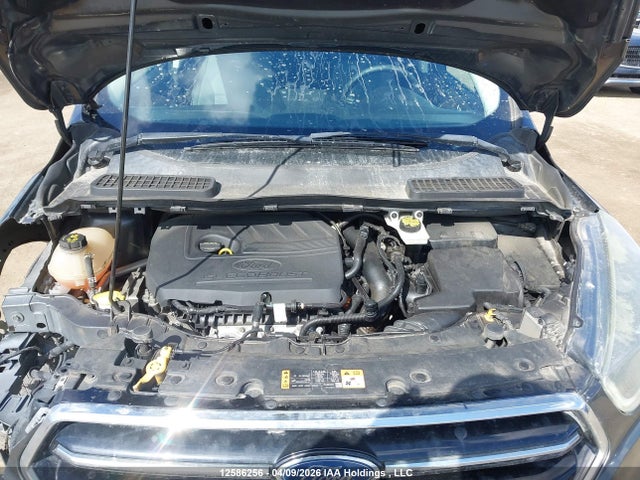 1FMCU9GD8HUA01606 Ford ESCAPE SE
