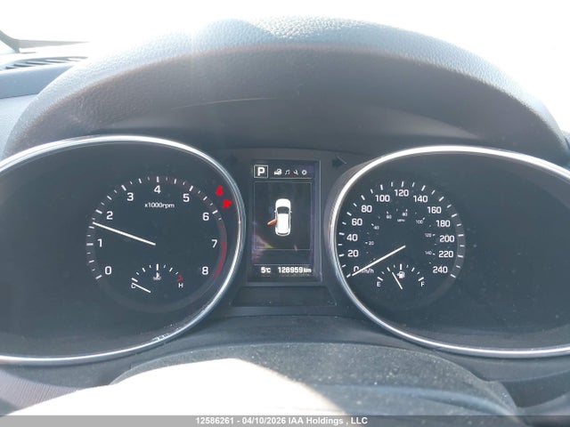 5XYZUDLA7HG390950 Hyundai Santa Fe Sport 2.0t Se