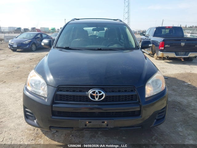 2012 Toyota Rav4 მანქანა იყიდება აუქციონზე, vin: 2T3BF4DV0CW210585, აუქციონის ნომერი: 12586266