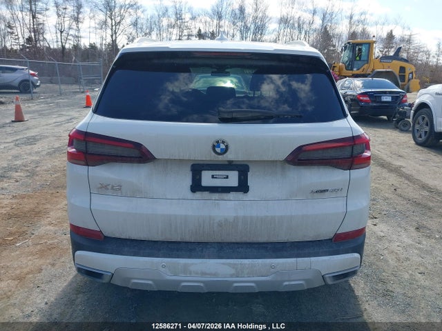 Продажа на аукционе авто 2022 Bmw X5 Xdrive40i, vin: 5UXCR6C08N9K42652, номер лота: 12586271