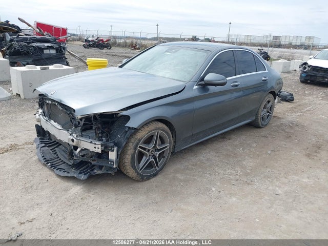 55SWF8EB8KU286880 Mercedes-Benz C 300 4matic