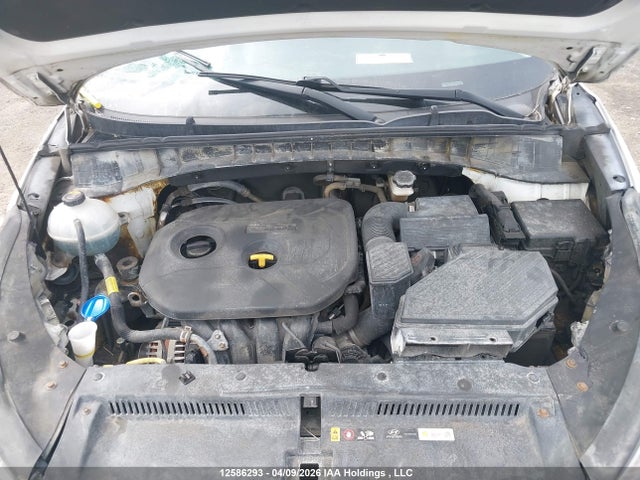 KM8J23A42JU689837 Hyundai Tucson Base 2.0l