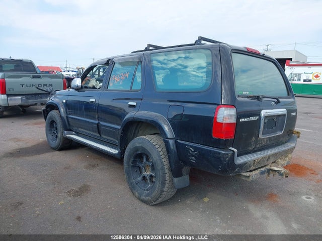 12586304 :رقم المزاد ، RZN1859023288 vin ، 1998 Toyota Hilux مزاد بيع