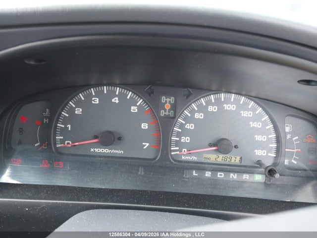 12586304 :رقم المزاد ، RZN1859023288 vin ، 1998 Toyota Hilux مزاد بيع