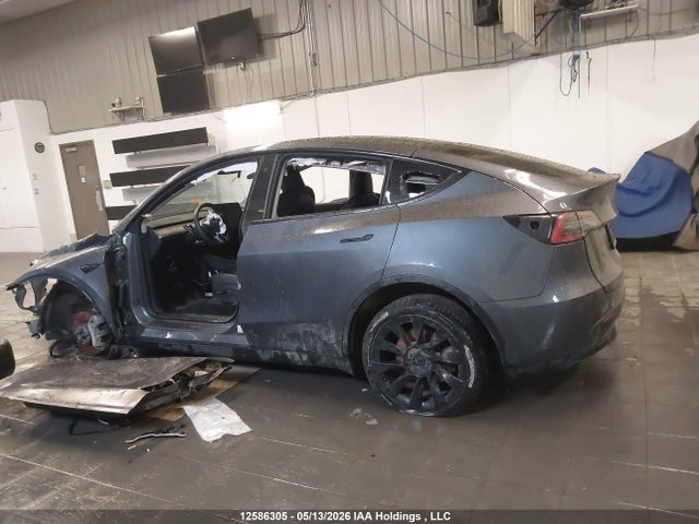 Tesla Model Y Long Range 2023 7SAYGDEE2PF690407 Image 15