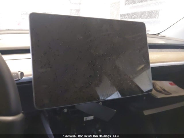 Tesla Model Y Long Range 2023 7SAYGDEE2PF690407 Image 16