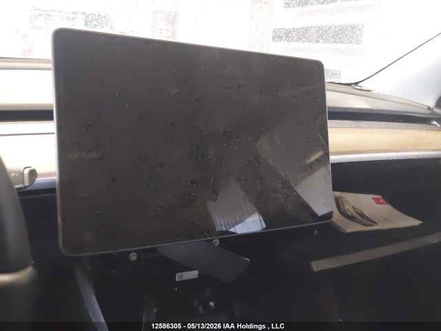 Tesla Model Y Long Range 2023 7SAYGDEE2PF690407 Image 7