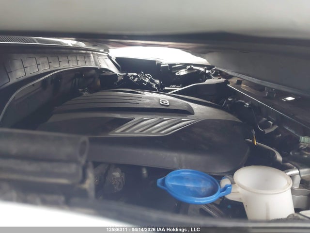 2013 Hyundai Santa Fe Xl Premium მანქანა იყიდება აუქციონზე, vin: KM8SNDHF2DU025843, აუქციონის ნომერი: 12586311