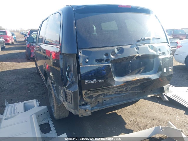 2C4RDGDGXJR340811 Dodge Grand Caravan Crew
