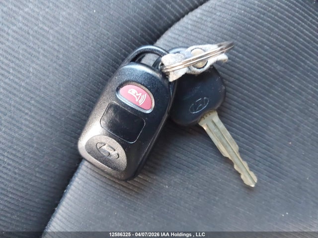KMHD84LF4JU455490 Hyundai ELANTRA GL