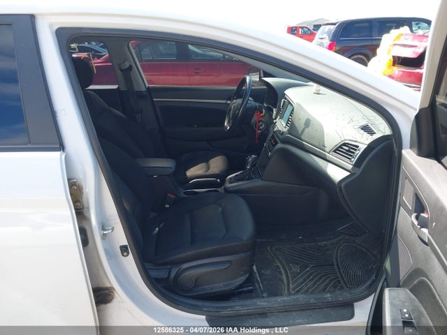 KMHD84LF4JU455490 Hyundai ELANTRA GL